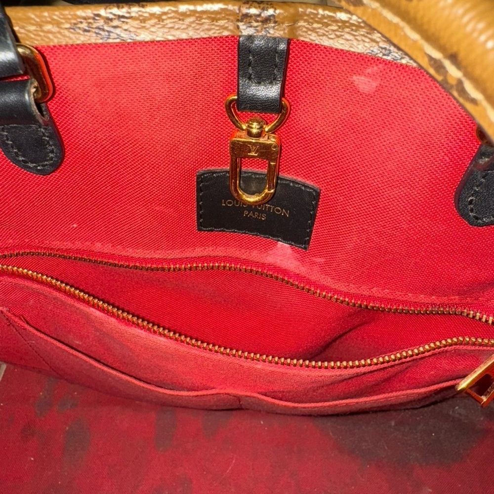 Louis Vuitton ON THE GO BAG ! - Picture 14 of 16